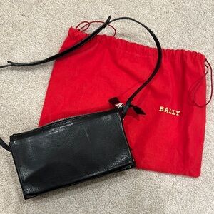 Bally Black Leather Pochette Shoulder Bag